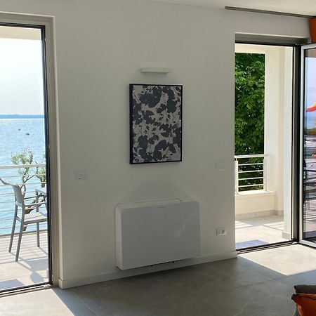 Sirmio Apartments - Darsena Stay Сирмионе Экстерьер фото
