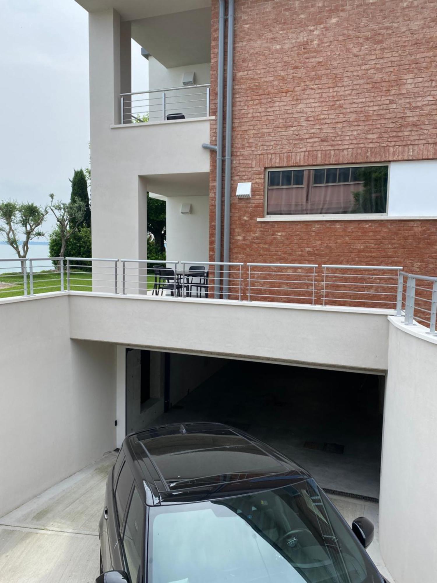 Sirmio Apartments - Darsena Stay Сирмионе Экстерьер фото